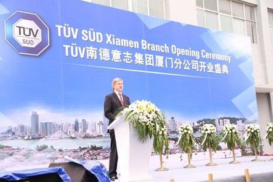 Dr. -Ing. Axel Stepken, Chairman of the Board of Management of TUV SUD AG, delivered the opening speech. 